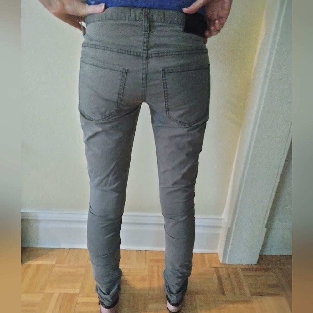 J. Lindeberg charcoal gray skinny pants 30x35  (Tall Women's)